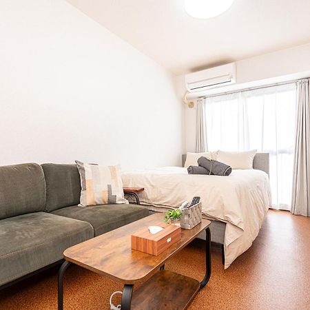 新宿歌舞伎町東新宿站3分钟，徒步伊势丹4分钟免费wi-Fi！ Tokio Exterior foto